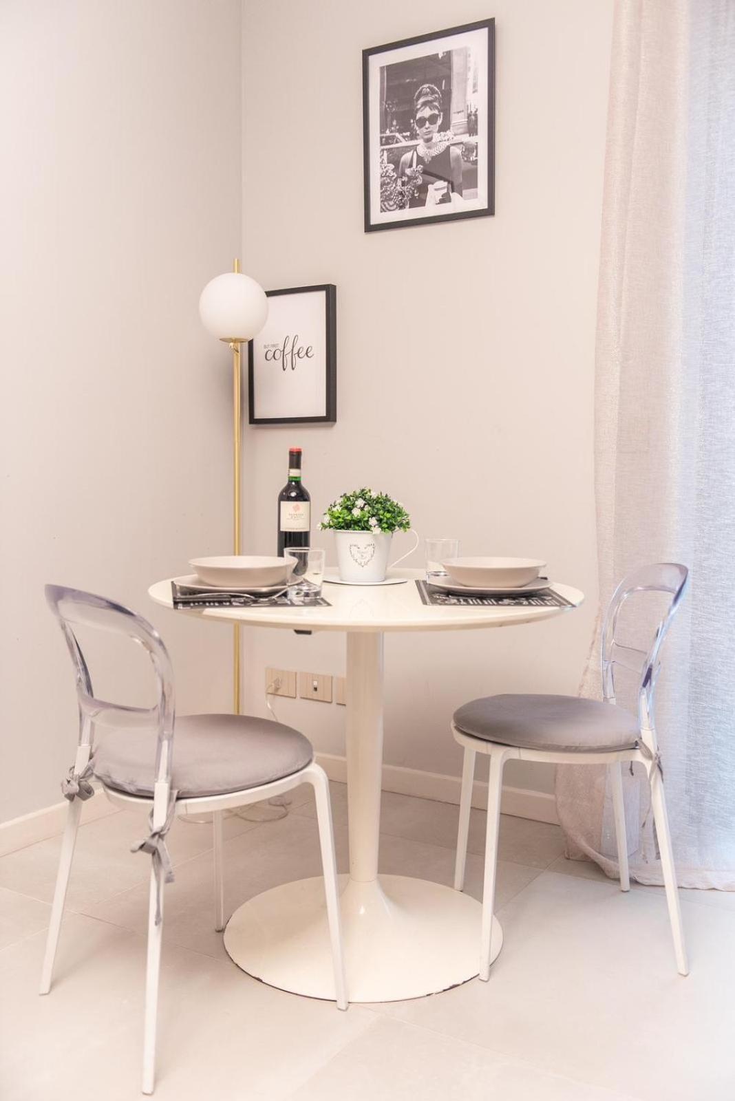 Elegante Bilocale-Centro Torino-Free Wifi Apartment Exterior photo